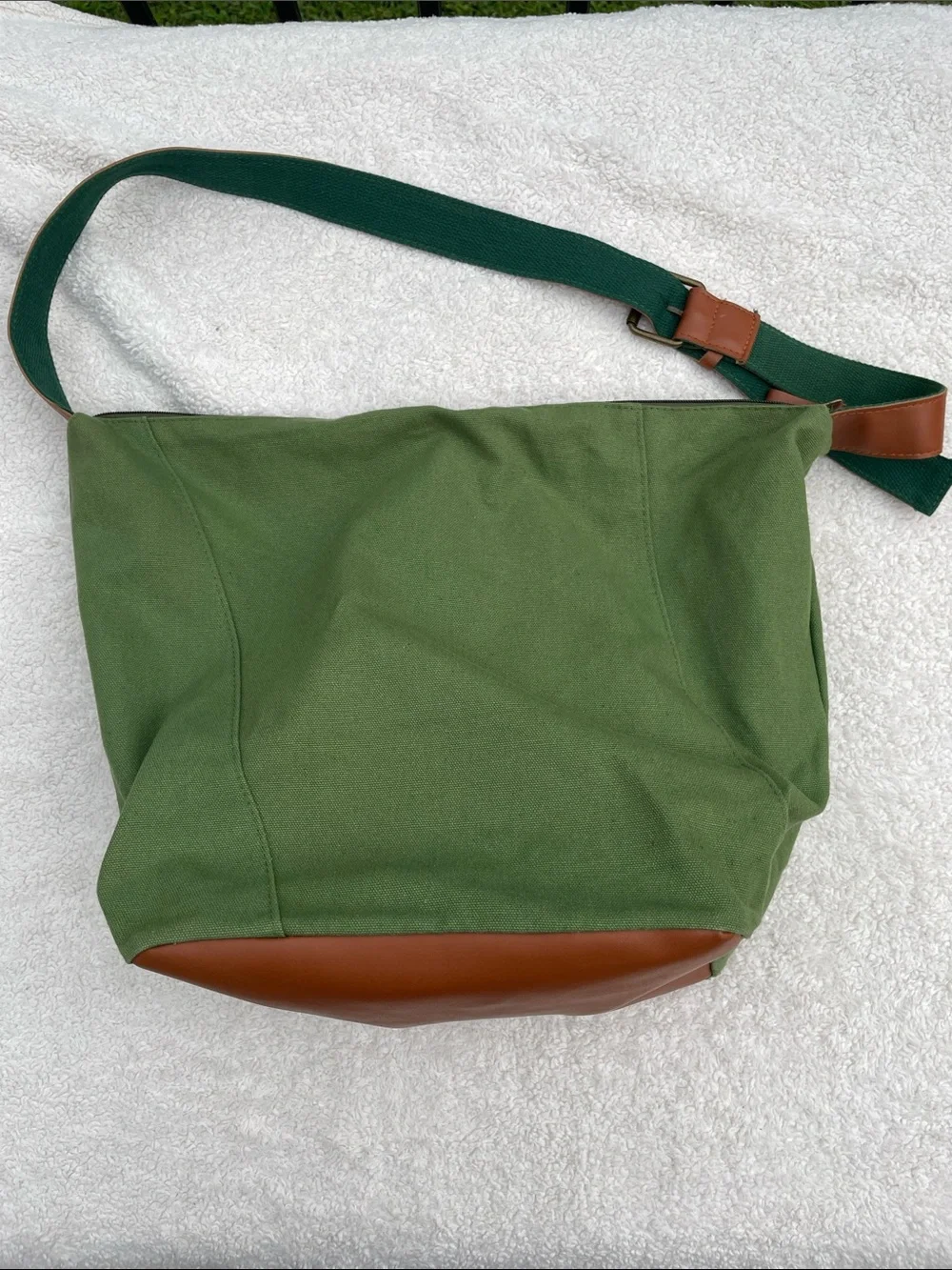 K2 Classic Olive Green Canvas Messenger Bag with Brown Leather Trim